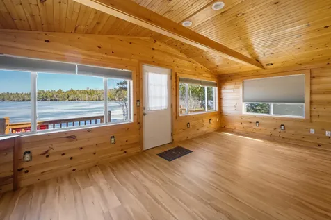 37 Petite Drive Lincoln ME 04457
