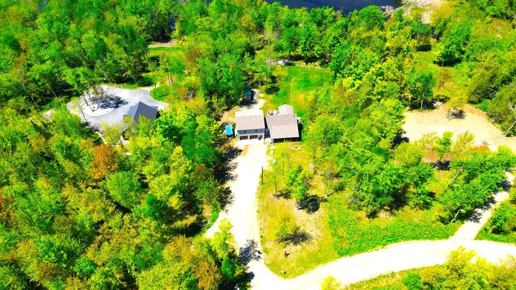 28 Moose Creek Drive Newport ME 04953