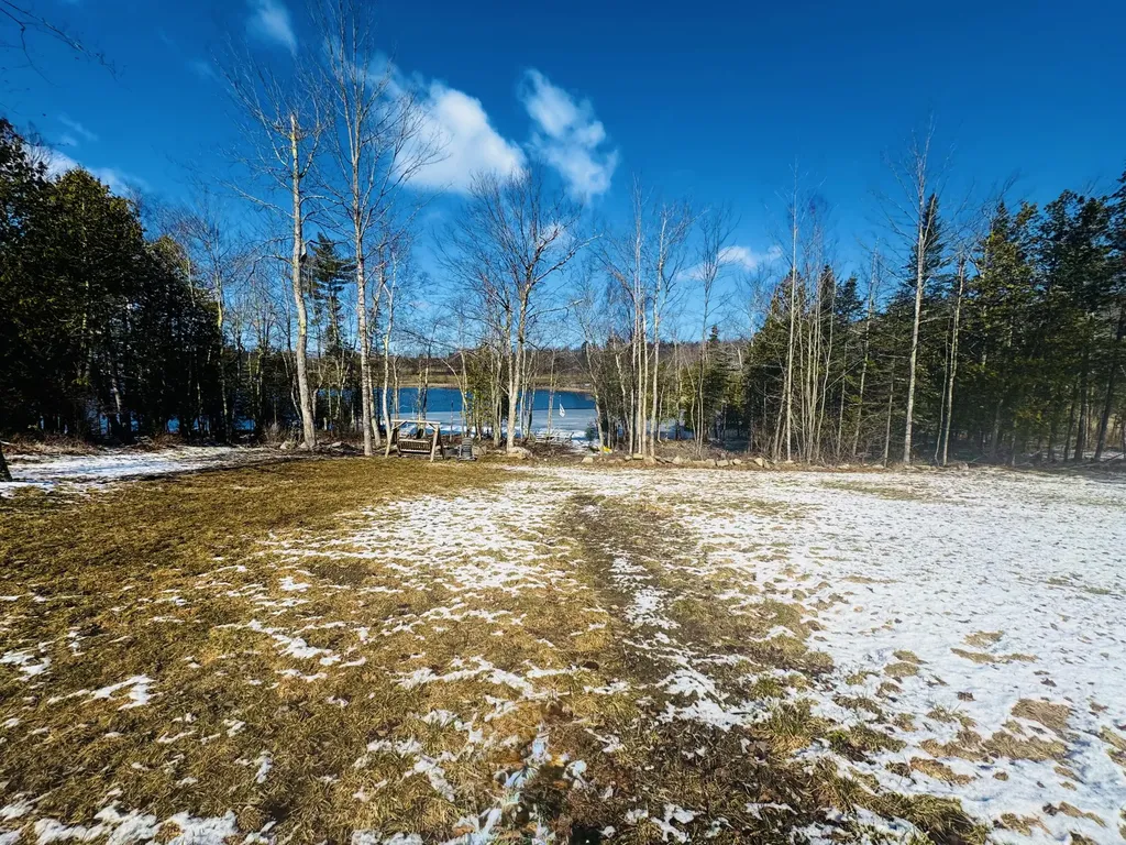 28 Moose Creek Drive Newport ME 04953