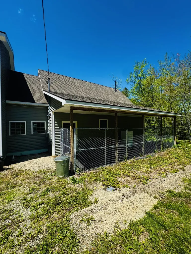 28 Moose Creek Drive Newport ME 04953