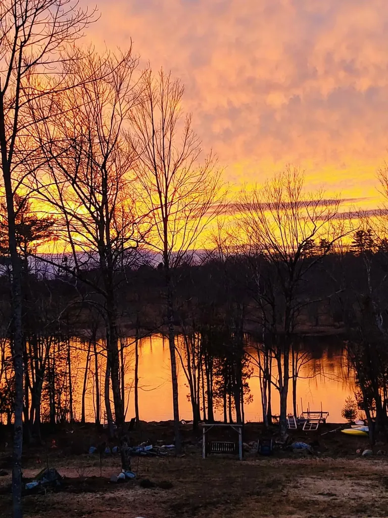 28 Moose Creek Drive Newport ME 04953