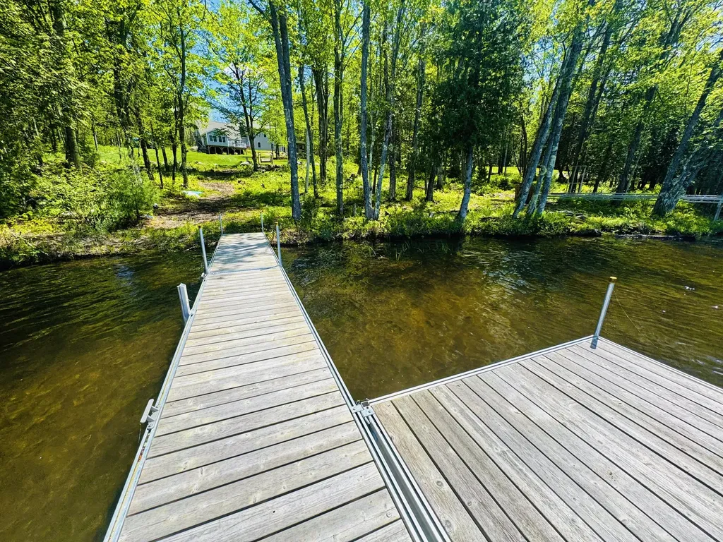 28 Moose Creek Drive Newport ME 04953