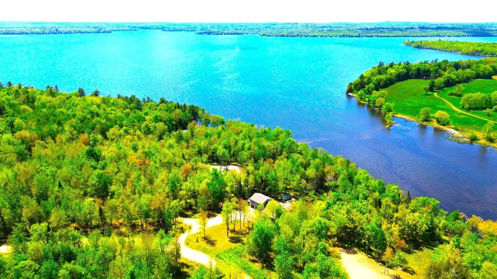 28 Moose Creek Drive Newport ME 04953