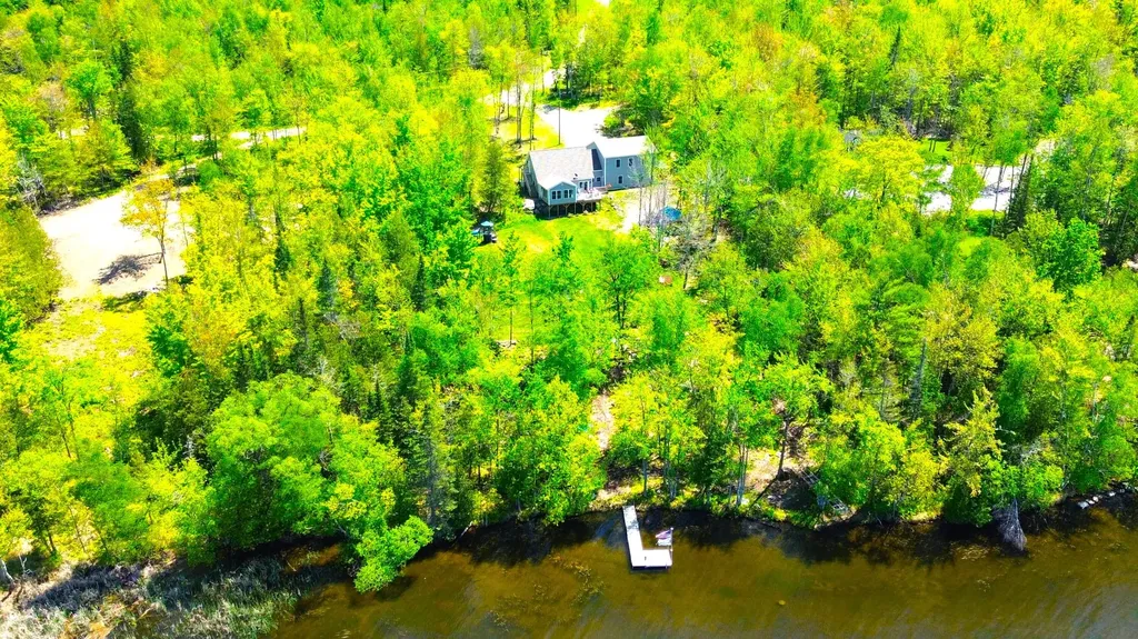 28 Moose Creek Drive Newport ME 04953