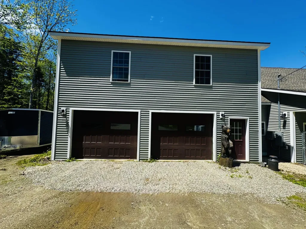 28 Moose Creek Drive Newport ME 04953