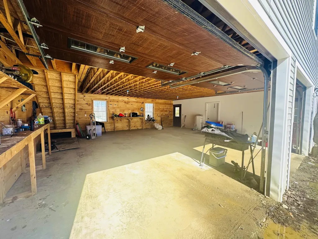 28 Moose Creek Drive Newport ME 04953