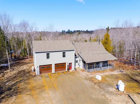 28 Moose Creek Drive Newport ME 04953