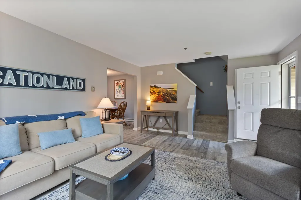 3 Pine Hill Drive Bath ME 04530