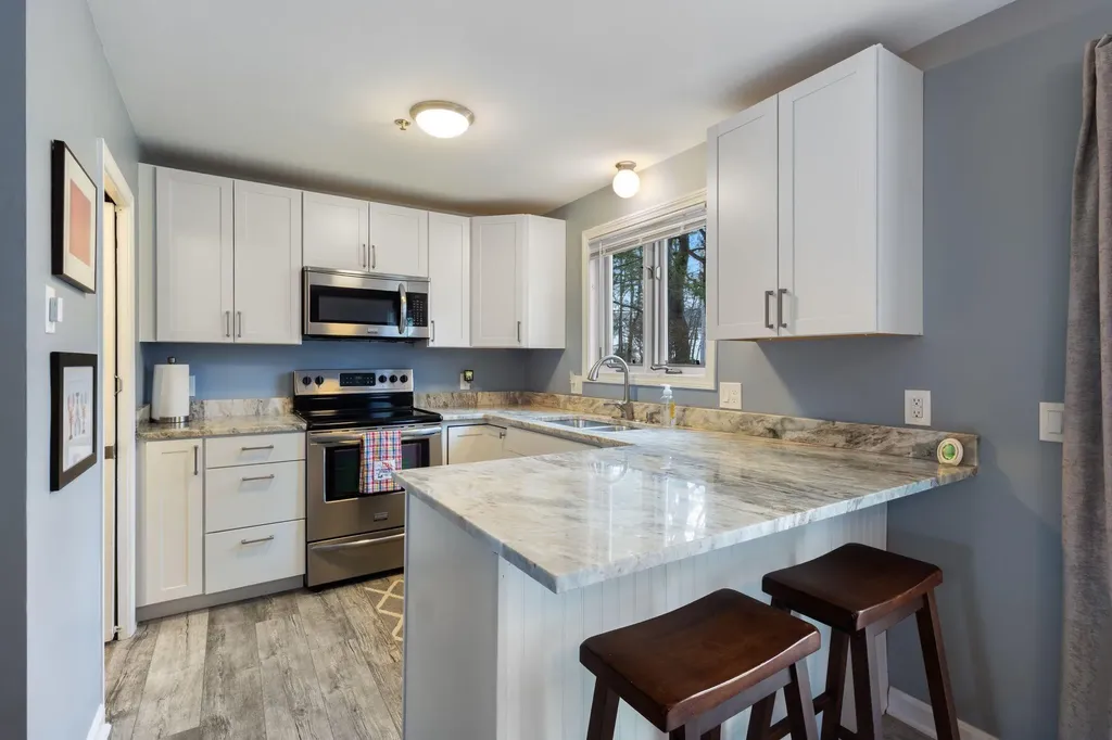3 Pine Hill Drive Bath ME 04530