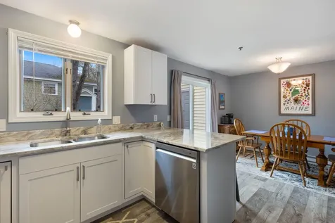 3 Pine Hill Drive Bath ME 04530