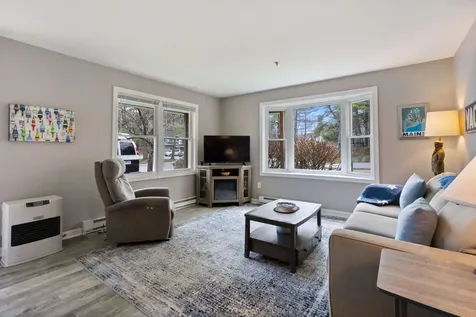 3 Pine Hill Drive Bath ME 04530