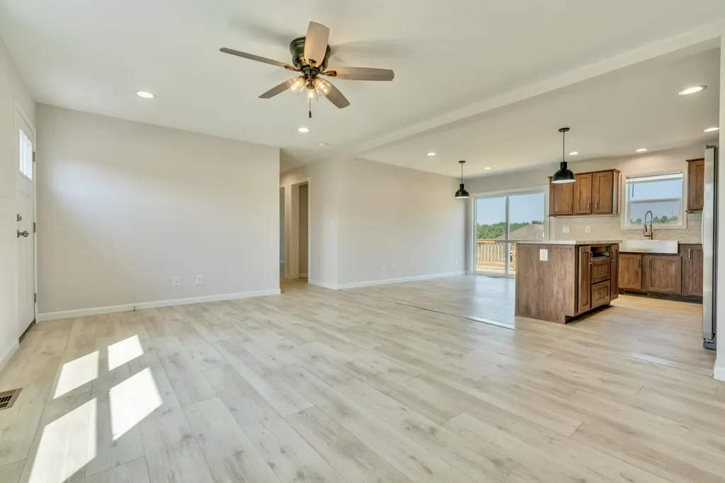 10 Colony Way Kittery ME 03904