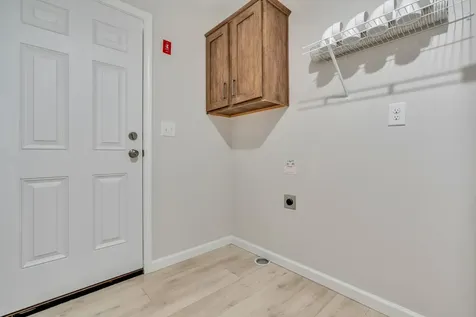 10 Colony Way Kittery ME 03904