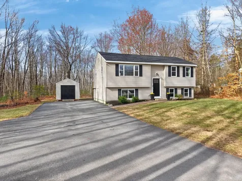 682 S Waterboro Road Lyman ME 04002