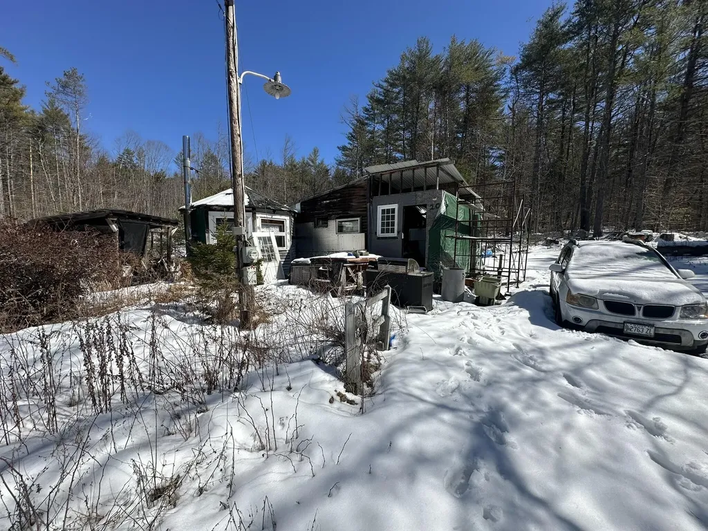 10 Pantherville Pines Road Baldwin ME 04091