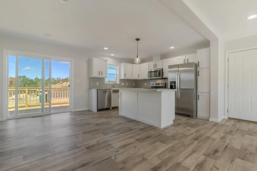 20 Colony Way Kittery ME 03904