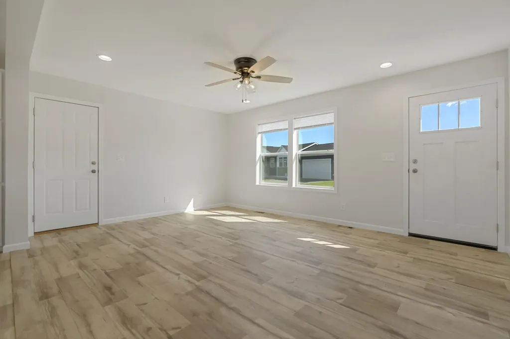20 Colony Way Kittery ME 03904
