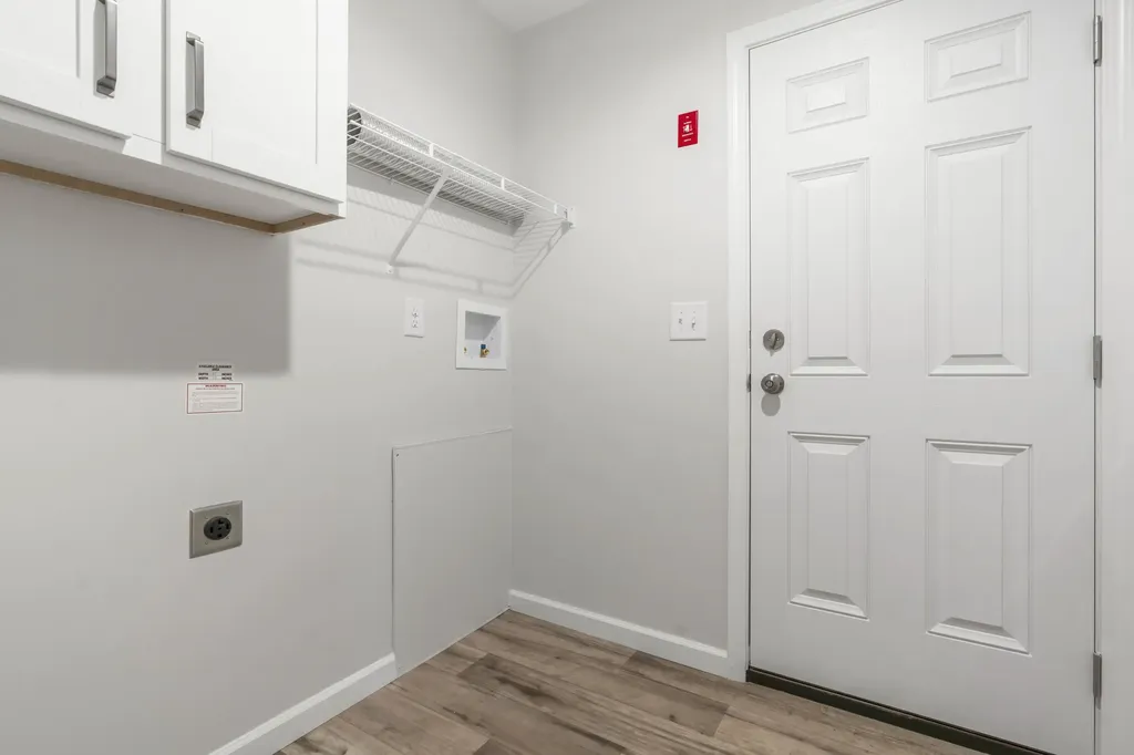 20 Colony Way Kittery ME 03904