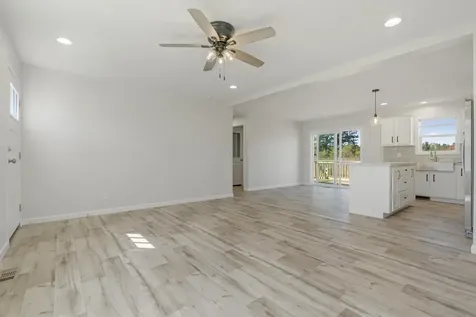 20 Colony Way Kittery ME 03904
