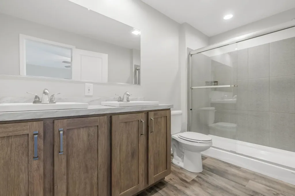 14 Colony Way Kittery ME 03904