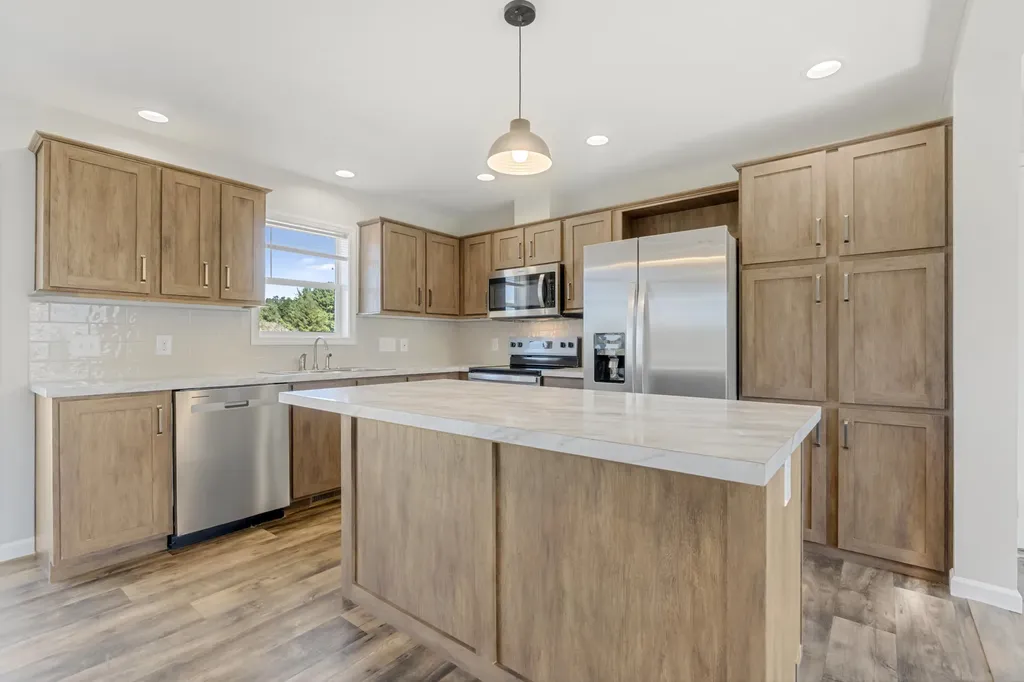 14 Colony Way Kittery ME 03904