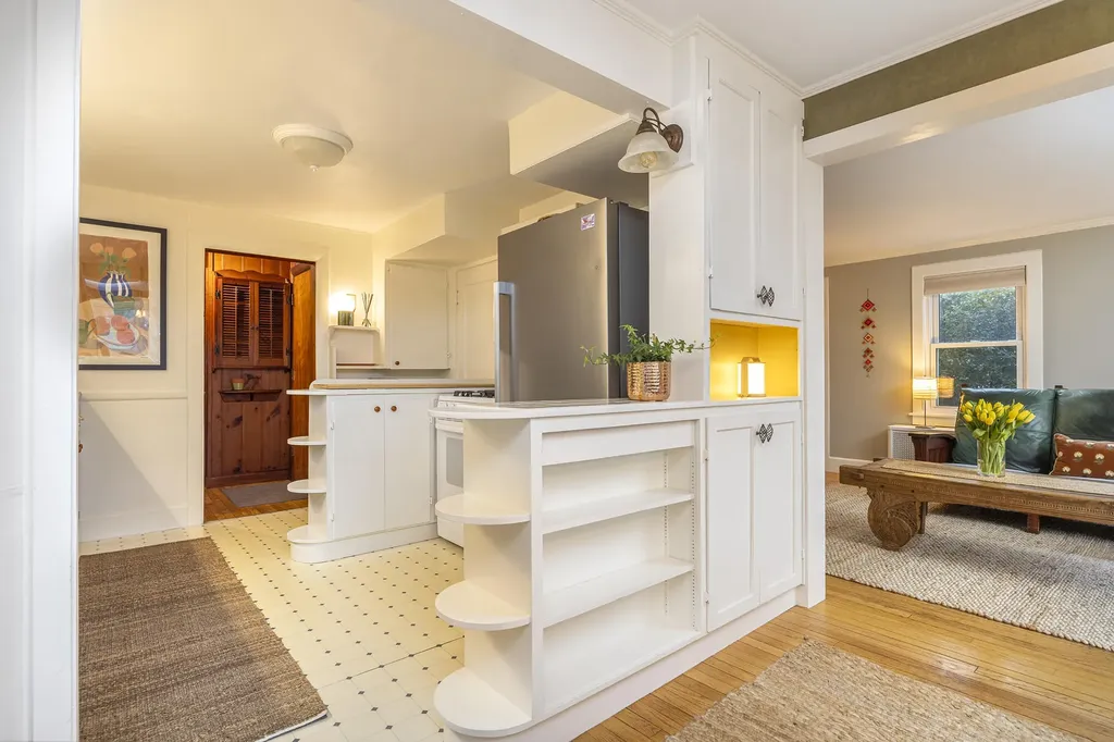 59 Ocean View Road Cape Elizabeth ME 04107