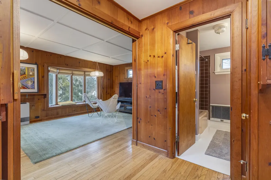59 Ocean View Road Cape Elizabeth ME 04107