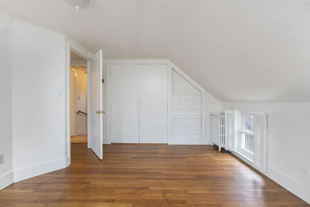 59 Ocean View Road Cape Elizabeth ME 04107