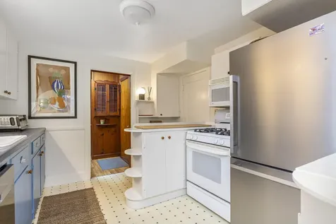 59 Ocean View Road Cape Elizabeth ME 04107