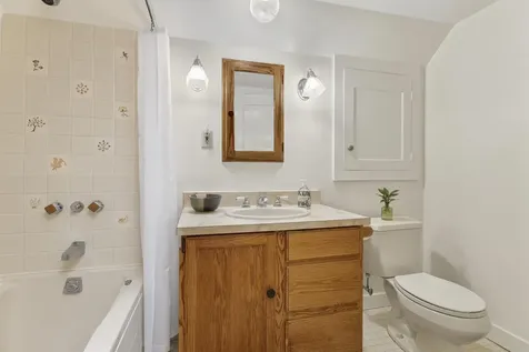 59 Ocean View Road Cape Elizabeth ME 04107