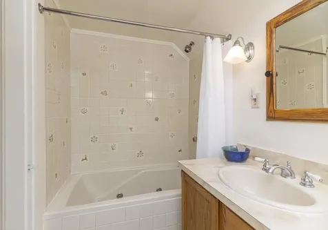 59 Ocean View Road Cape Elizabeth ME 04107