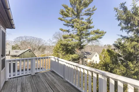 59 Ocean View Road Cape Elizabeth ME 04107