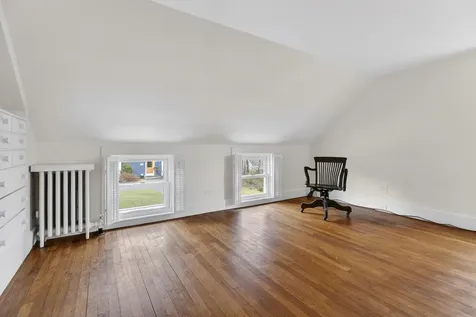 59 Ocean View Road Cape Elizabeth ME 04107
