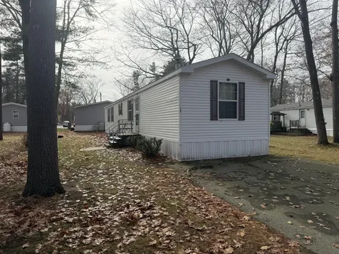 15 Candy Lane Brunswick ME 04011