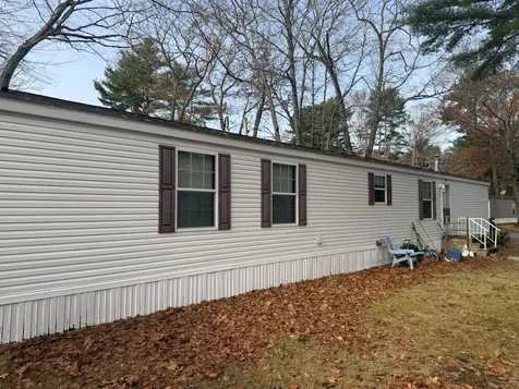 15 Candy Lane Brunswick ME 04011