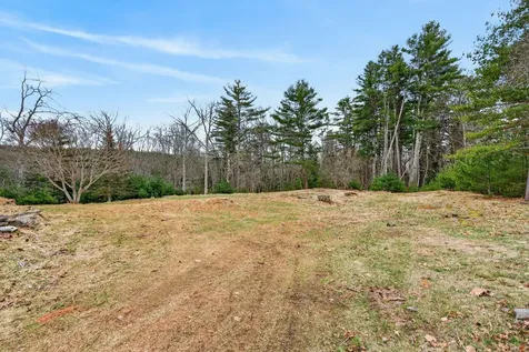 9 Hoffman's Way Georgetown ME 04548