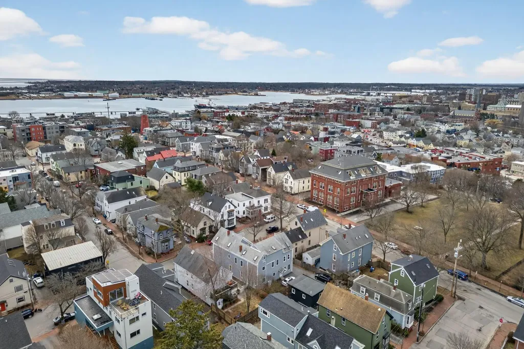 81 Quebec Street Portland ME 04101