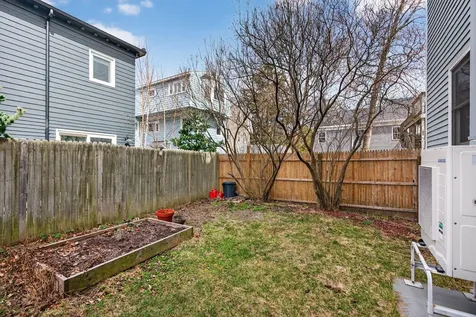 81 Quebec Street Portland ME 04101