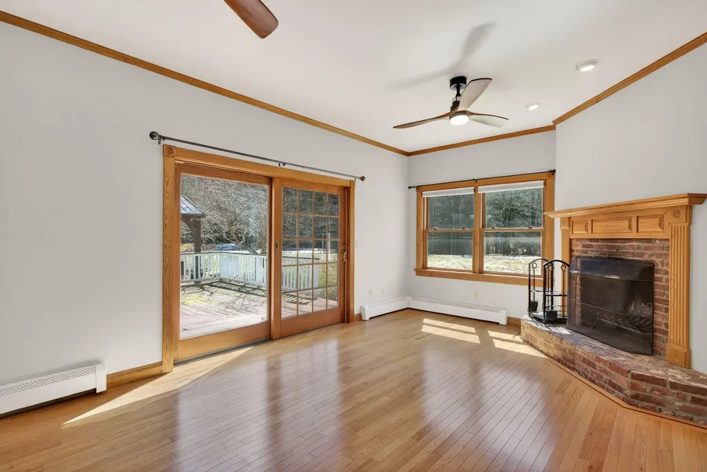 26 Fieldcrest Drive Gorham ME 04038