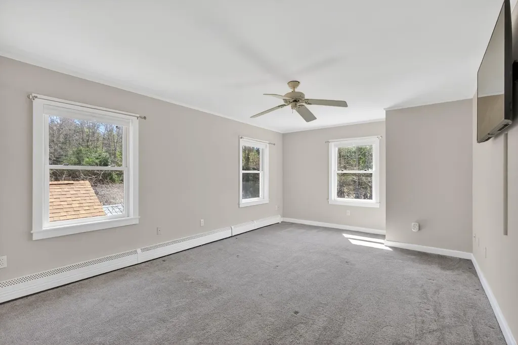 26 Fieldcrest Drive Gorham ME 04038