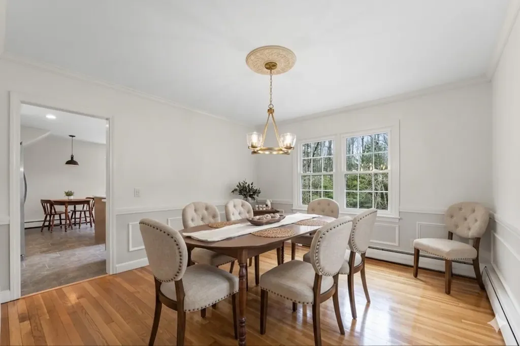 847 Middlesex Road Topsham ME 04086