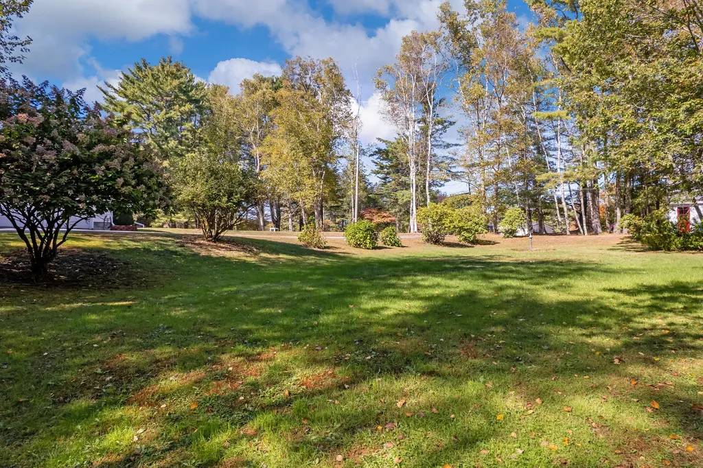 847 Middlesex Road Topsham ME 04086