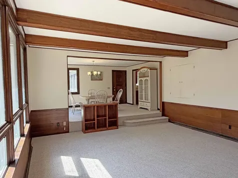 685 Main Road Holden ME 04429