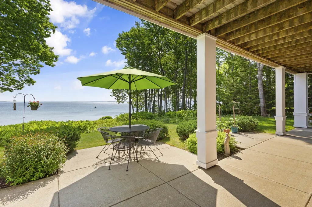 155 Bayside Drive Belfast ME 04915