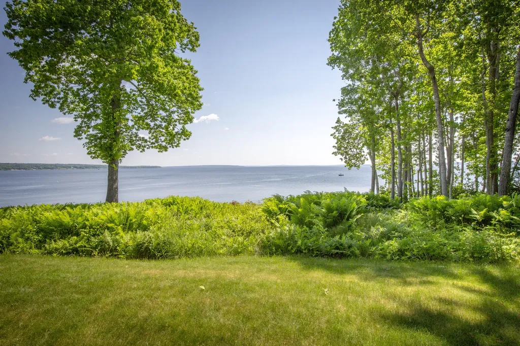 155 Bayside Drive Belfast ME 04915