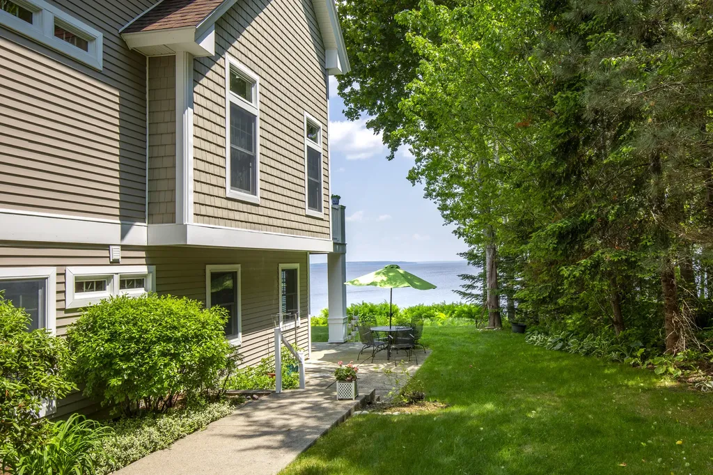 155 Bayside Drive Belfast ME 04915