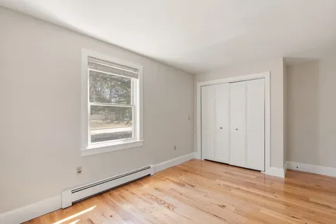 47 Glen Road Yarmouth ME 04096