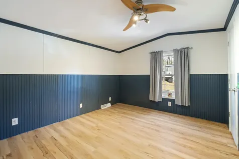 21 Imperial Drive Eliot ME 03903