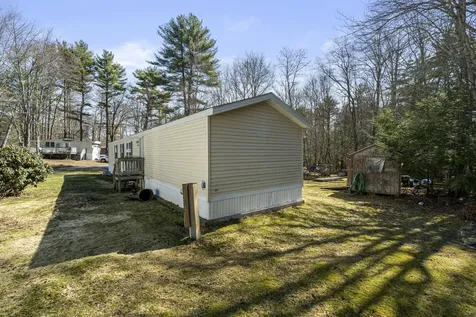 21 Imperial Drive Eliot ME 03903