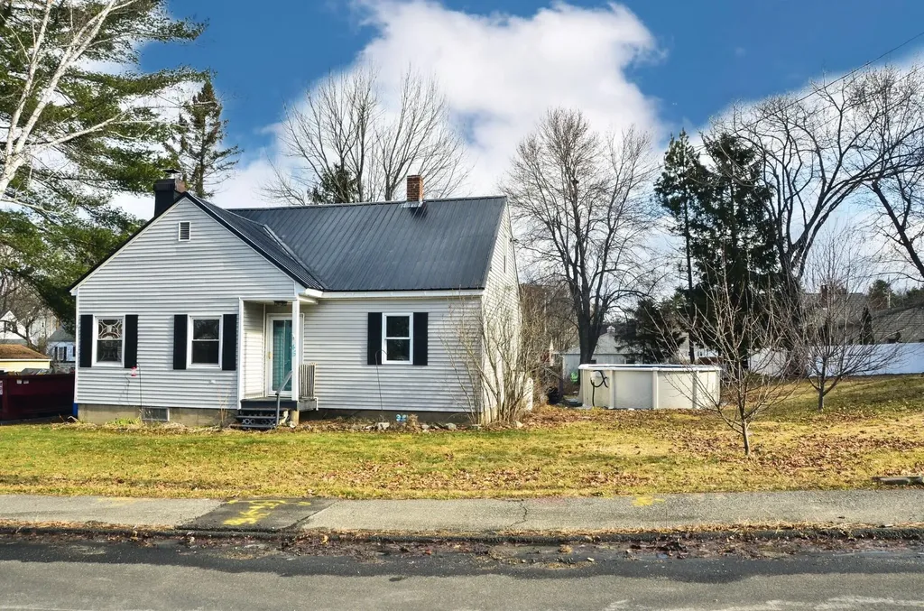 45 Elm Avenue Augusta ME 04330